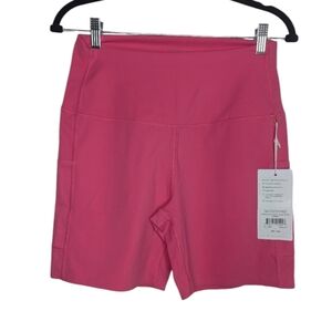 NWT Tavi Stash & Dash Biker Shorts 6" Inseam  Size M
